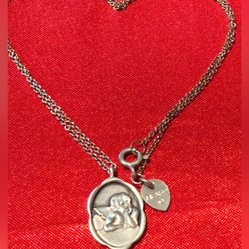 WOW POSHMARK Authentic NWOT Me&Ro Sterling Silver Angel Pendant Necklace & pouch - Picture 11 of 16